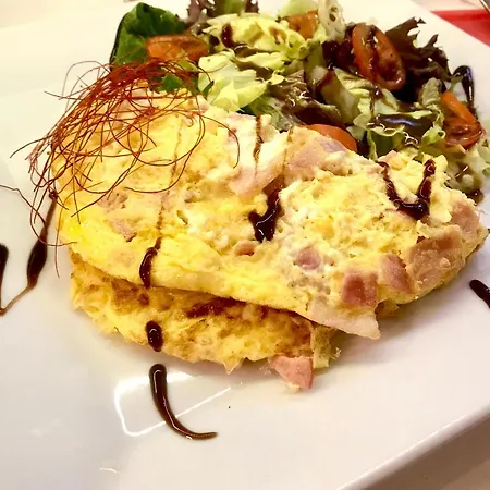 White And Grey 2 Apartment *